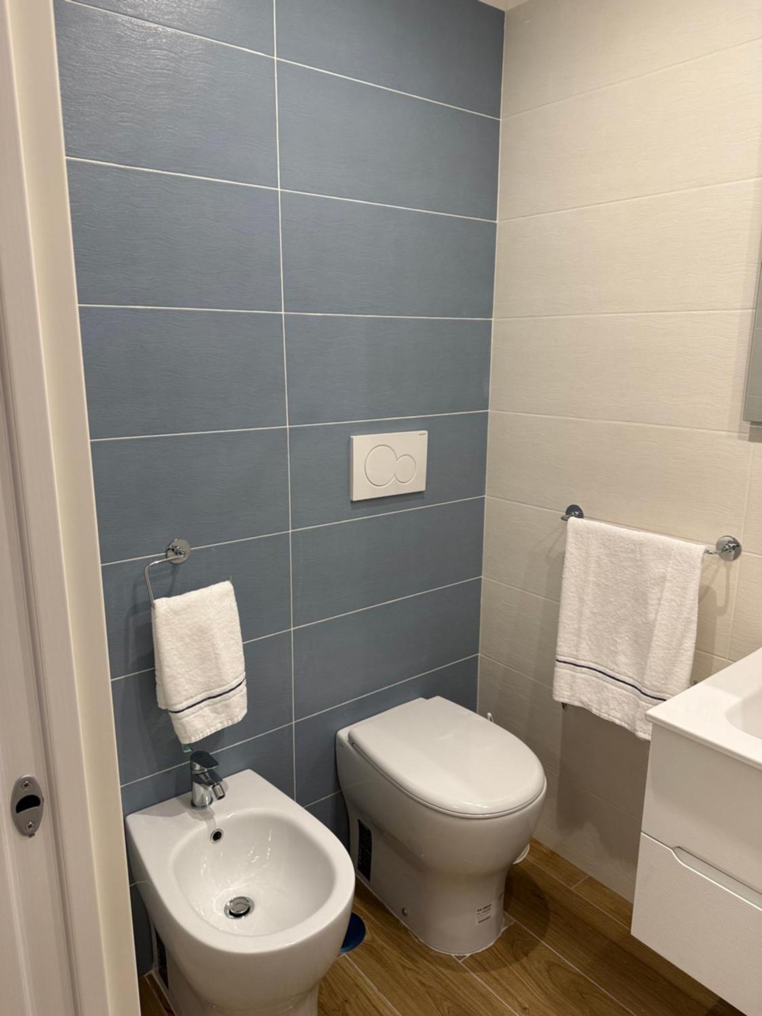 Maraf Rooms Torre Annunziata Habitación foto